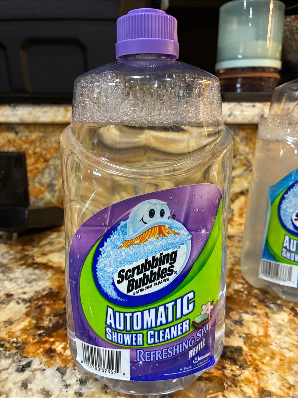 NEW Scrubbing Bubbles Shower Automatic Refill Glade Refreshing Spa 34 Oz Cleaner